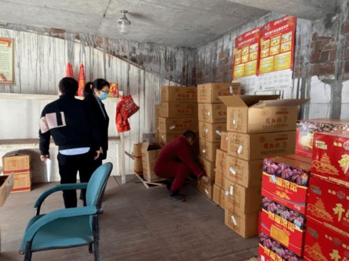 永嘉县开展烟花爆竹与珠宝首饰行业安全检查，实现全覆盖零容忍